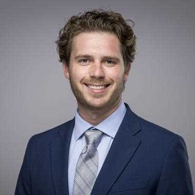Photo of Ryan Todd, MD