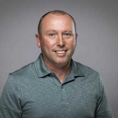 Photo of Devon Peterson, CRNA