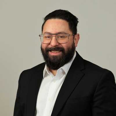 Photo of Esteban Garza, MD