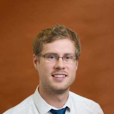 Photo of Justin Hull, DO