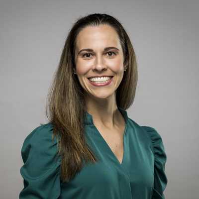 Photo of Lauren Johnston, CRNA