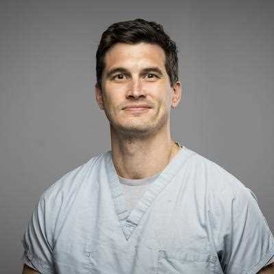 Photo of Adam Turman, CRNA